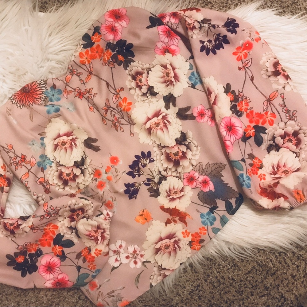 Guess Top